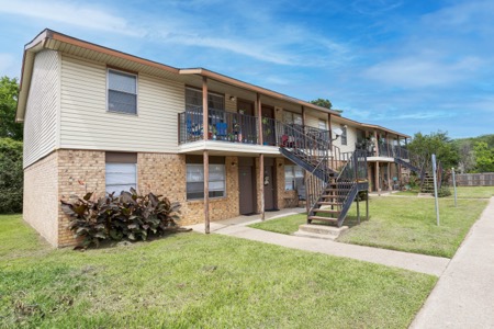 Willis Rental gallery photo 6