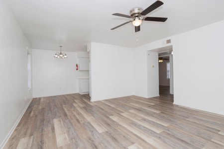 Willis Rental gallery photo 7