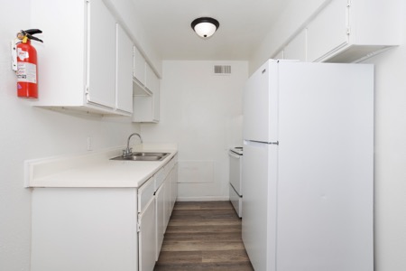 Willis Rental gallery photo 10