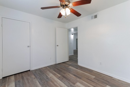 Willis Rental gallery photo 15