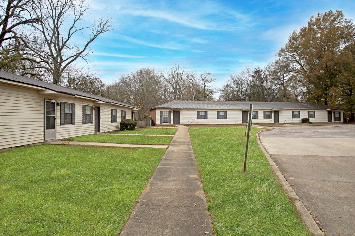 Woodbend gallery photo 2