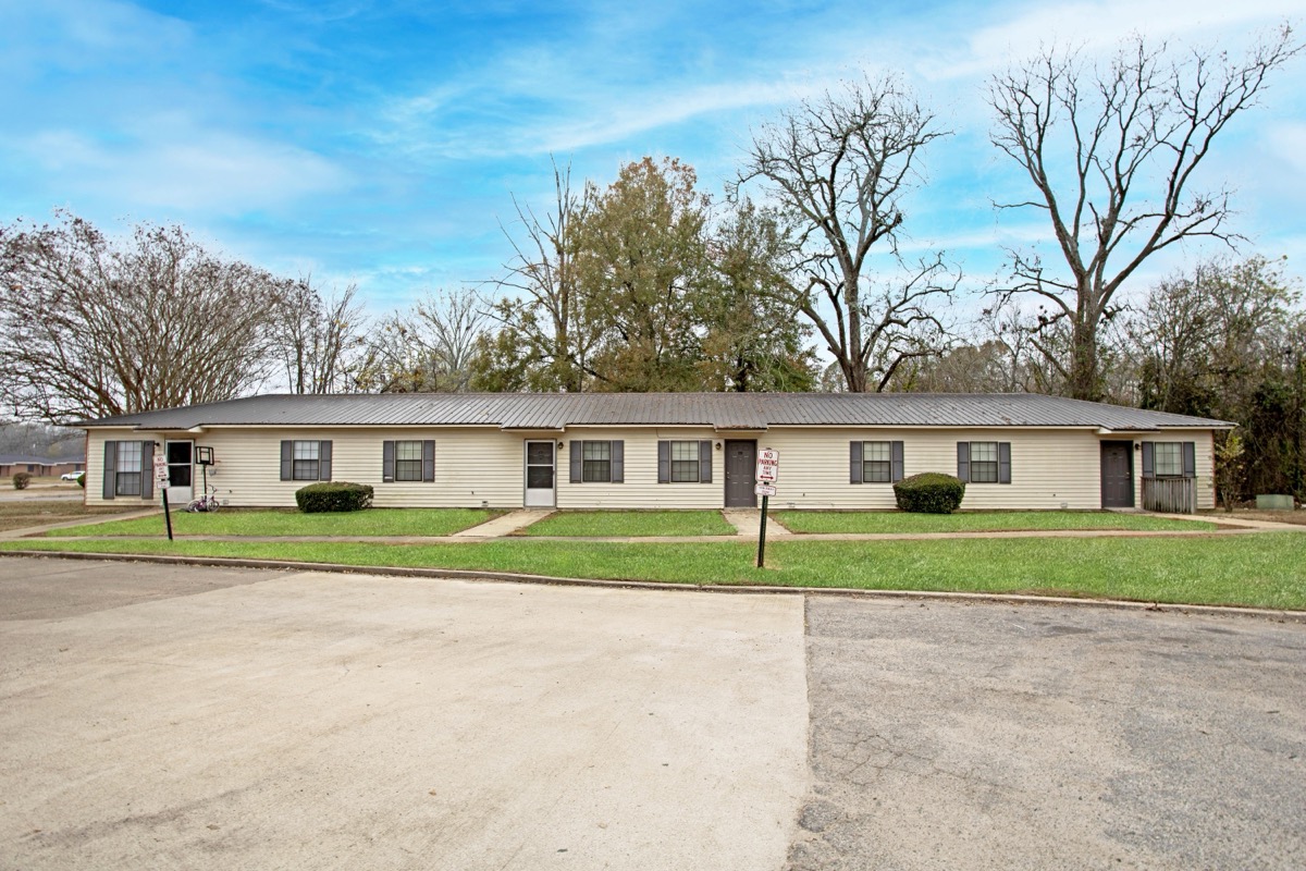 Woodbend gallery photo 4